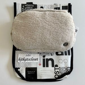 🆕 natural ivory trench 2022 - NWT lululemon everywhere belt bag *fleece EBB 1L